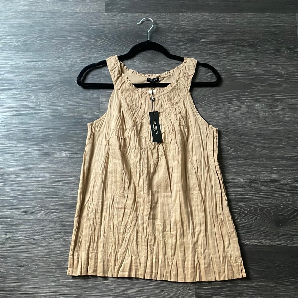 NWT Talbots womens pleated top.Size small, color beige